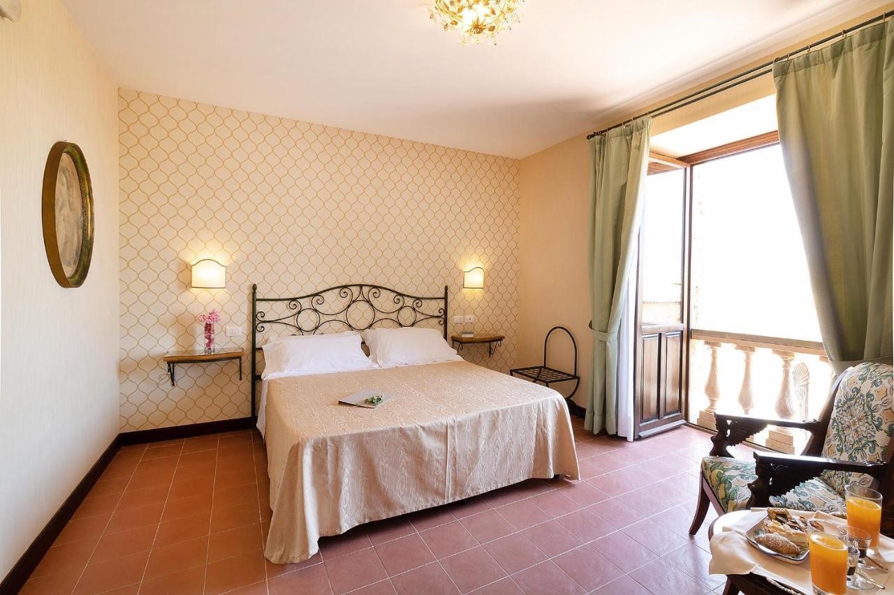 Hotel Villa Favorita Νότο Εξωτερικό φωτογραφία